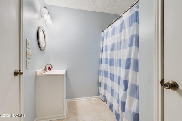 311 Rue Louis Xiv C, Lafayette, LA 70508