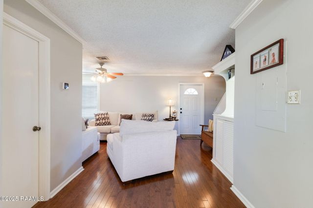 311 Rue Louis Xiv C, Lafayette, LA 70508