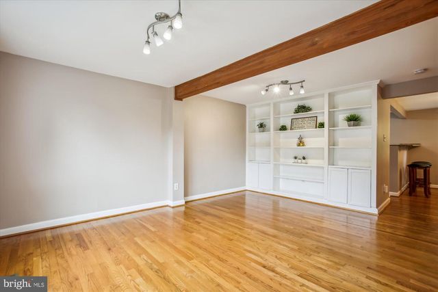 5519 WHITFIELD CT, Fairfax, VA 22032