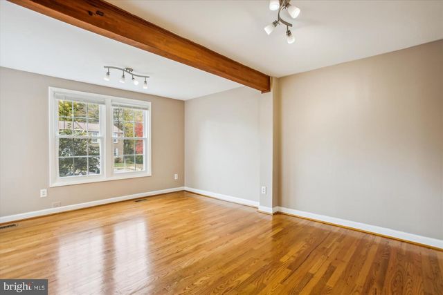 5519 WHITFIELD CT, Fairfax, VA 22032