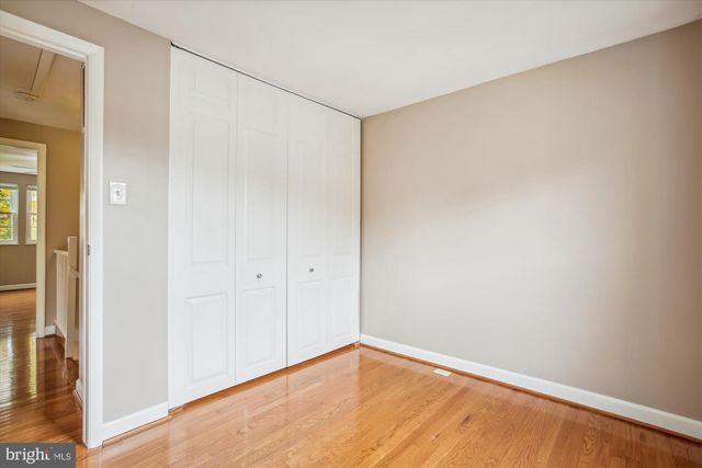 5519 WHITFIELD CT, Fairfax, VA 22032
