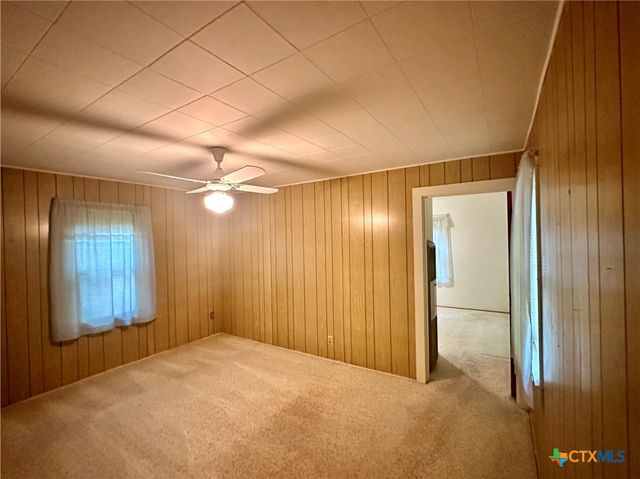 1907 Bridge Street, Gatesville, TX 76528