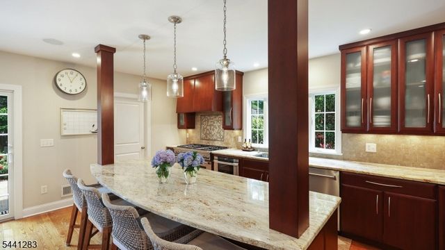 532 Kimball Turn, Westfield Town, NJ 07090