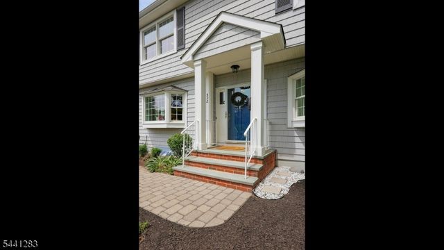 532 Kimball Turn, Westfield Town, NJ 07090
