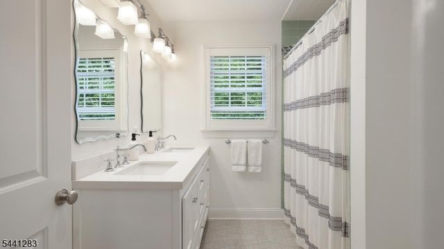 532 Kimball Turn, Westfield Town, NJ 07090