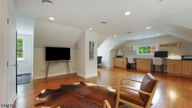 532 Kimball Turn, Westfield Town, NJ 07090