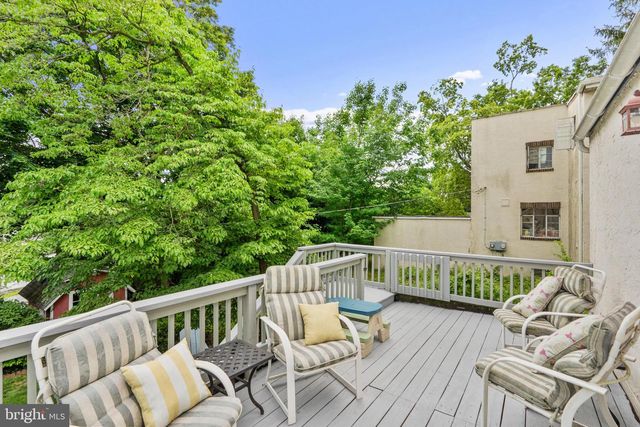 2589 RADCLIFFE RD, Broomall, PA 19008
