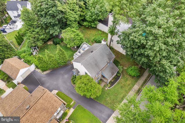 2589 RADCLIFFE RD, Broomall, PA 19008
