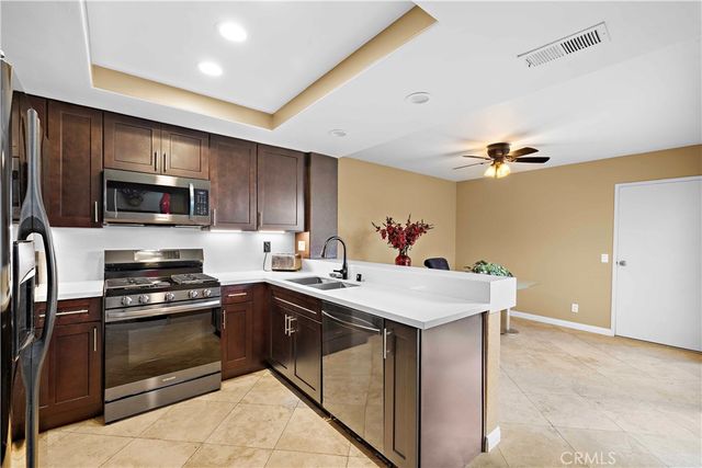 21914 Montagu, Mission Viejo, CA 92692
