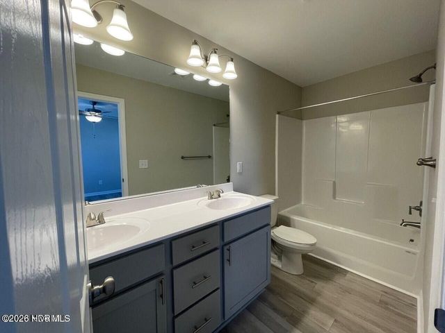 3905 Junipine Court B, Winterville, NC 28590