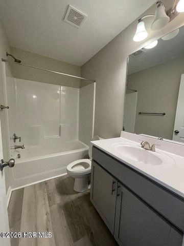 3905 Junipine Court B, Winterville, NC 28590