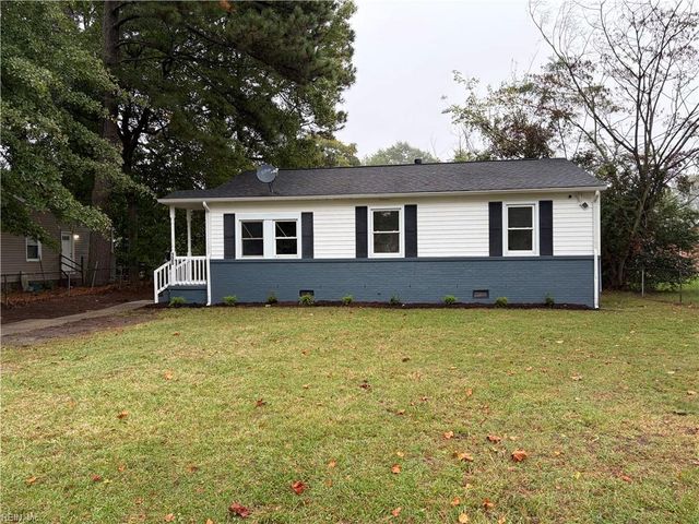 125 Carol LN, Portsmouth, VA 23701