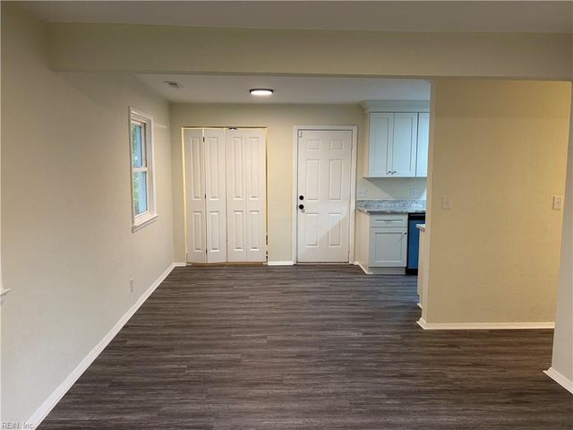 125 Carol LN, Portsmouth, VA 23701