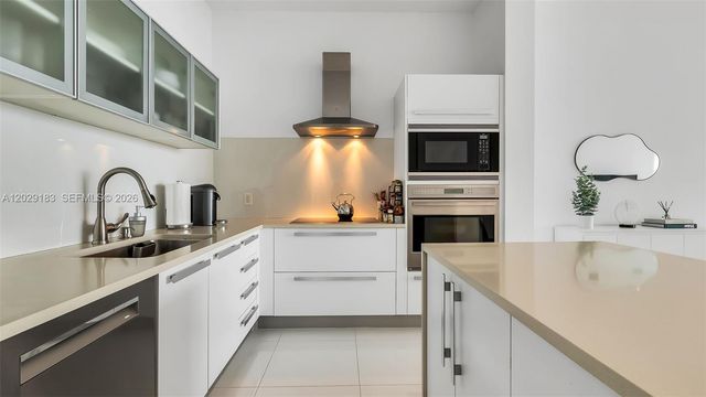 2020 N Bayshore Drive 2603, Miami, FL 33137