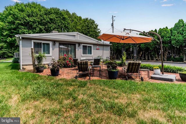 147 SALEM CHURCH RD, Mechanicsburg, PA 17050