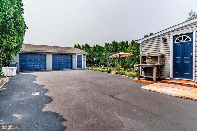147 SALEM CHURCH RD, Mechanicsburg, PA 17050