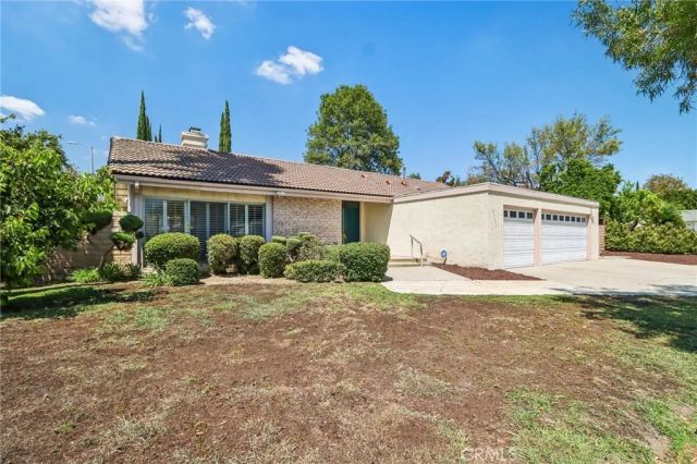 20463 Bermuda Street, Chatsworth, CA 91311