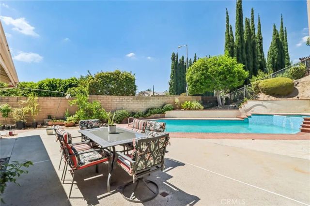 20463 Bermuda Street, Chatsworth, CA 91311