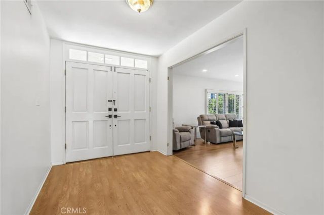 20463 Bermuda Street, Chatsworth, CA 91311