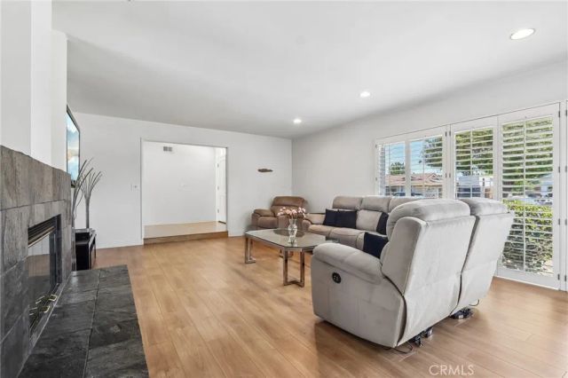 20463 Bermuda Street, Chatsworth, CA 91311