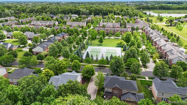49756 Great Falls Road, Canton, MI 48188
