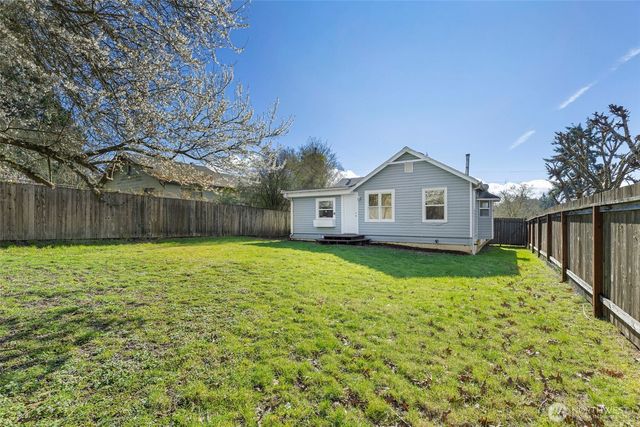 3012 17th Street, Bremerton, WA 98312