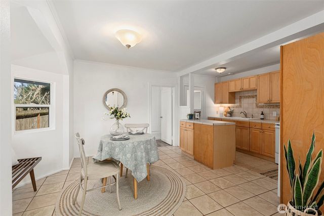 3012 17th Street, Bremerton, WA 98312