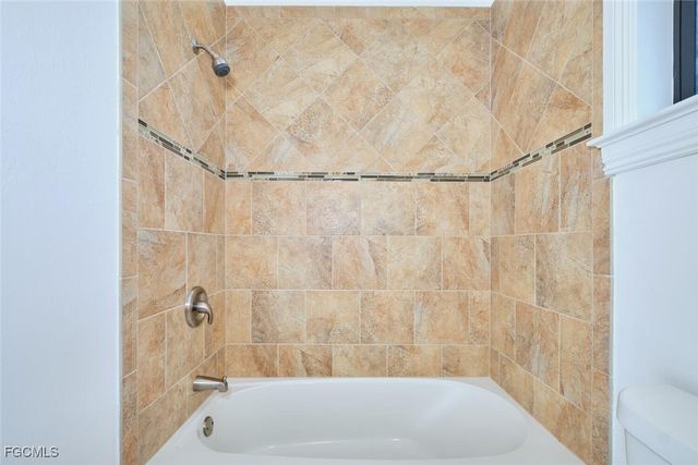 1906 SW 30th TER, Cape Coral, FL 33914