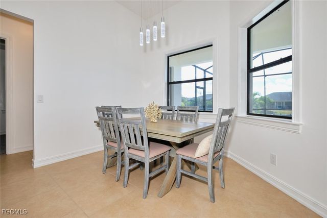 1906 SW 30th TER, Cape Coral, FL 33914