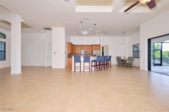 1906 SW 30th TER, Cape Coral, FL 33914