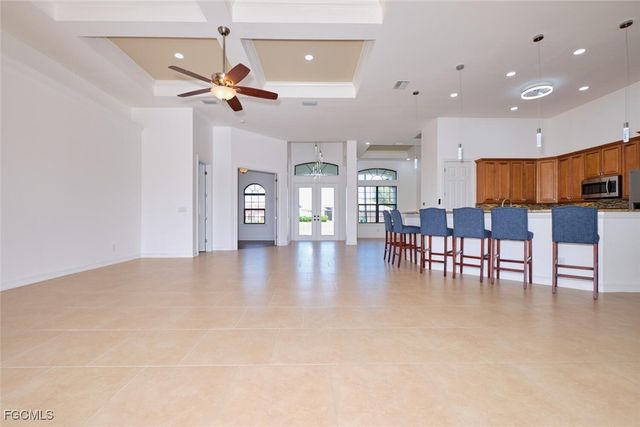 1906 SW 30th TER, Cape Coral, FL 33914