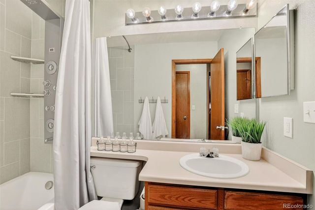 662 White Cloud Drive, Highlands Ranch, CO 80126
