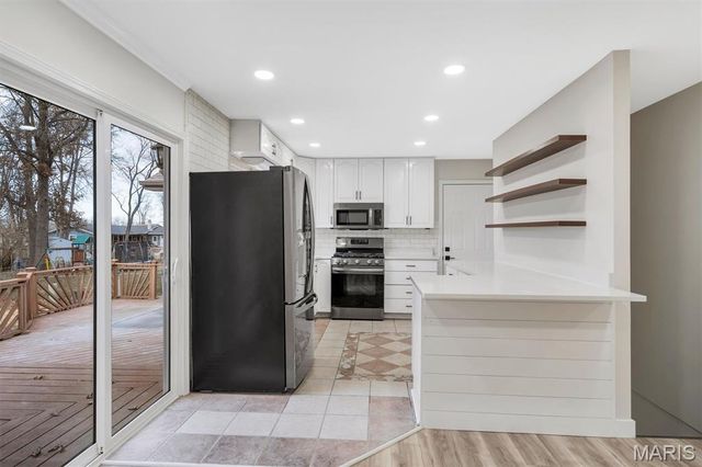 74 Jane Drive, St Peters, MO 63376