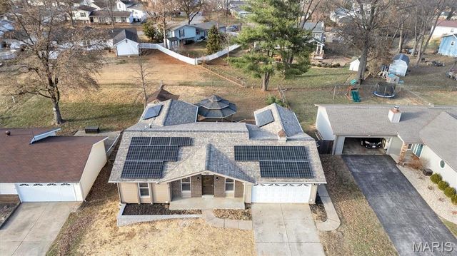 74 Jane Drive, St Peters, MO 63376