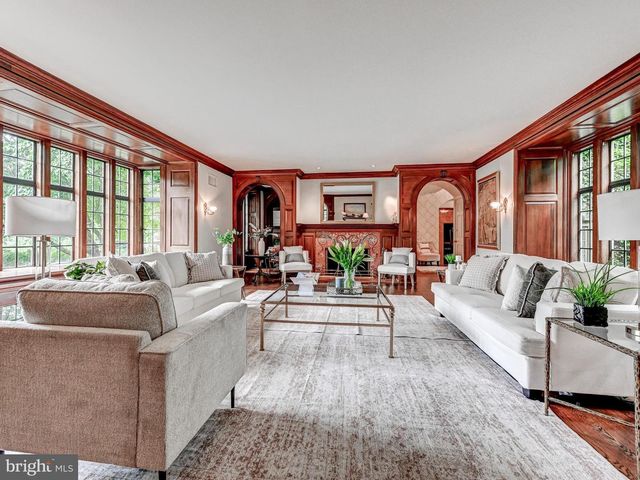 102 COTSWOLD RD, Baltimore, MD 21210