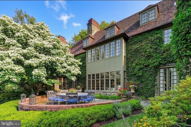 102 COTSWOLD RD, Baltimore, MD 21210