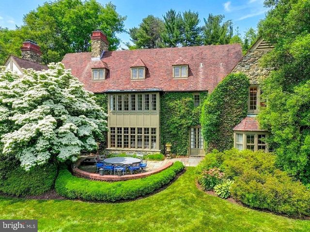 102 COTSWOLD RD, Baltimore, MD 21210