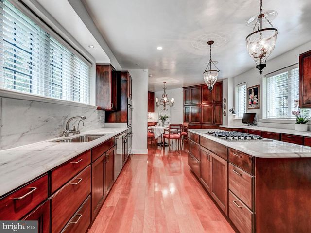 102 COTSWOLD RD, Baltimore, MD 21210
