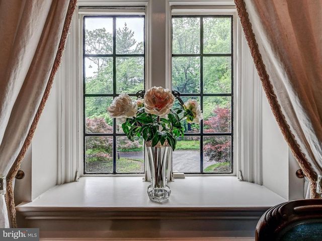 102 COTSWOLD RD, Baltimore, MD 21210