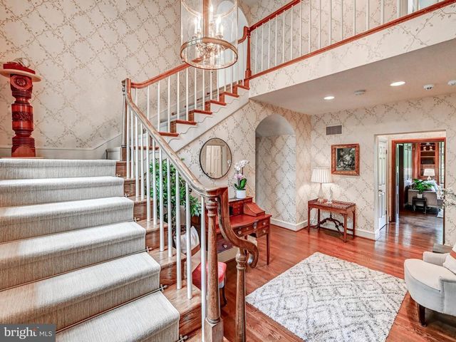 102 COTSWOLD RD, Baltimore, MD 21210