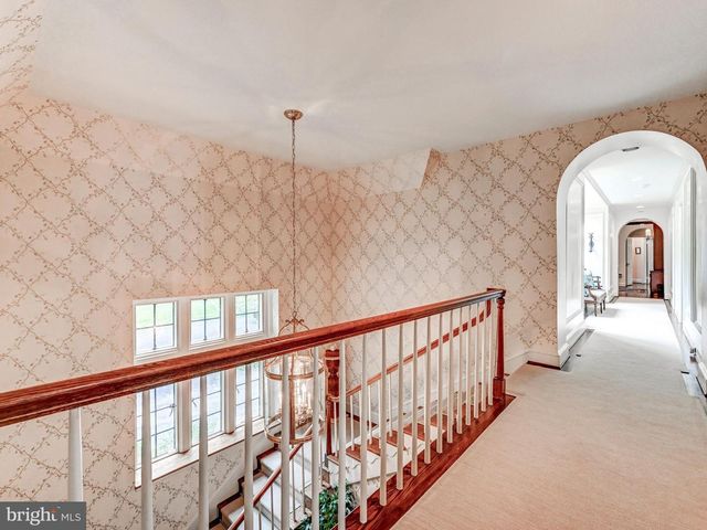 102 COTSWOLD RD, Baltimore, MD 21210