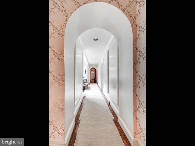 102 COTSWOLD RD, Baltimore, MD 21210