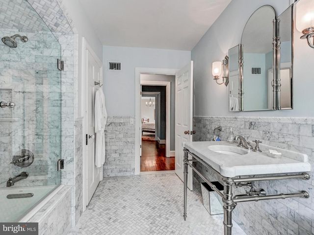 102 COTSWOLD RD, Baltimore, MD 21210