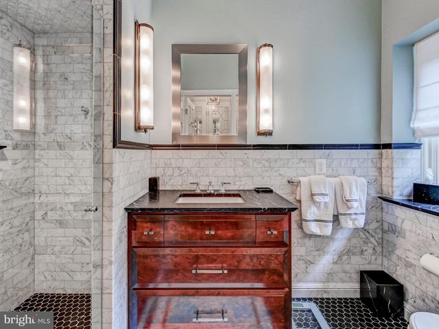 102 COTSWOLD RD, Baltimore, MD 21210