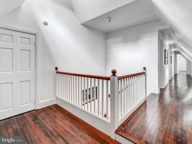 102 COTSWOLD RD, Baltimore, MD 21210