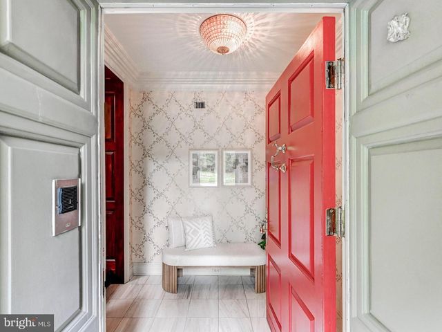 102 COTSWOLD RD, Baltimore, MD 21210