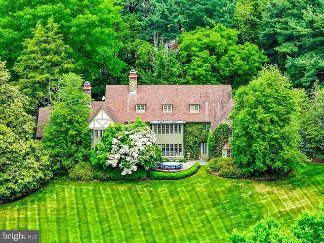102 COTSWOLD RD, Baltimore, MD 21210