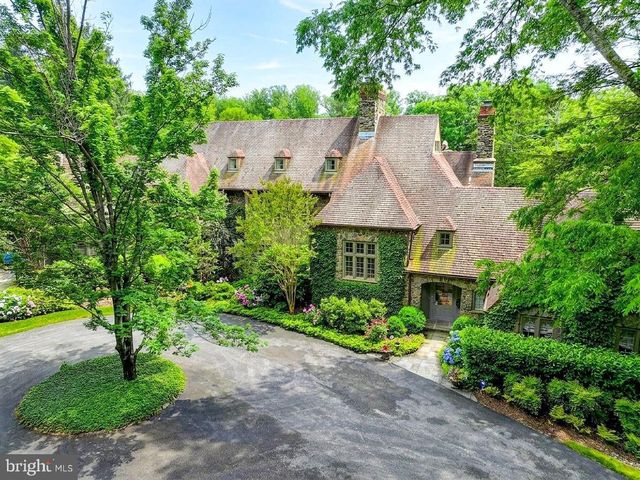 102 COTSWOLD RD, Baltimore, MD 21210