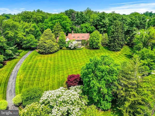 102 COTSWOLD RD, Baltimore, MD 21210