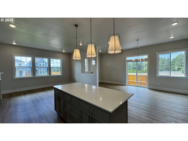 16908 Sw Pomelo Dr, King City, OR 97140